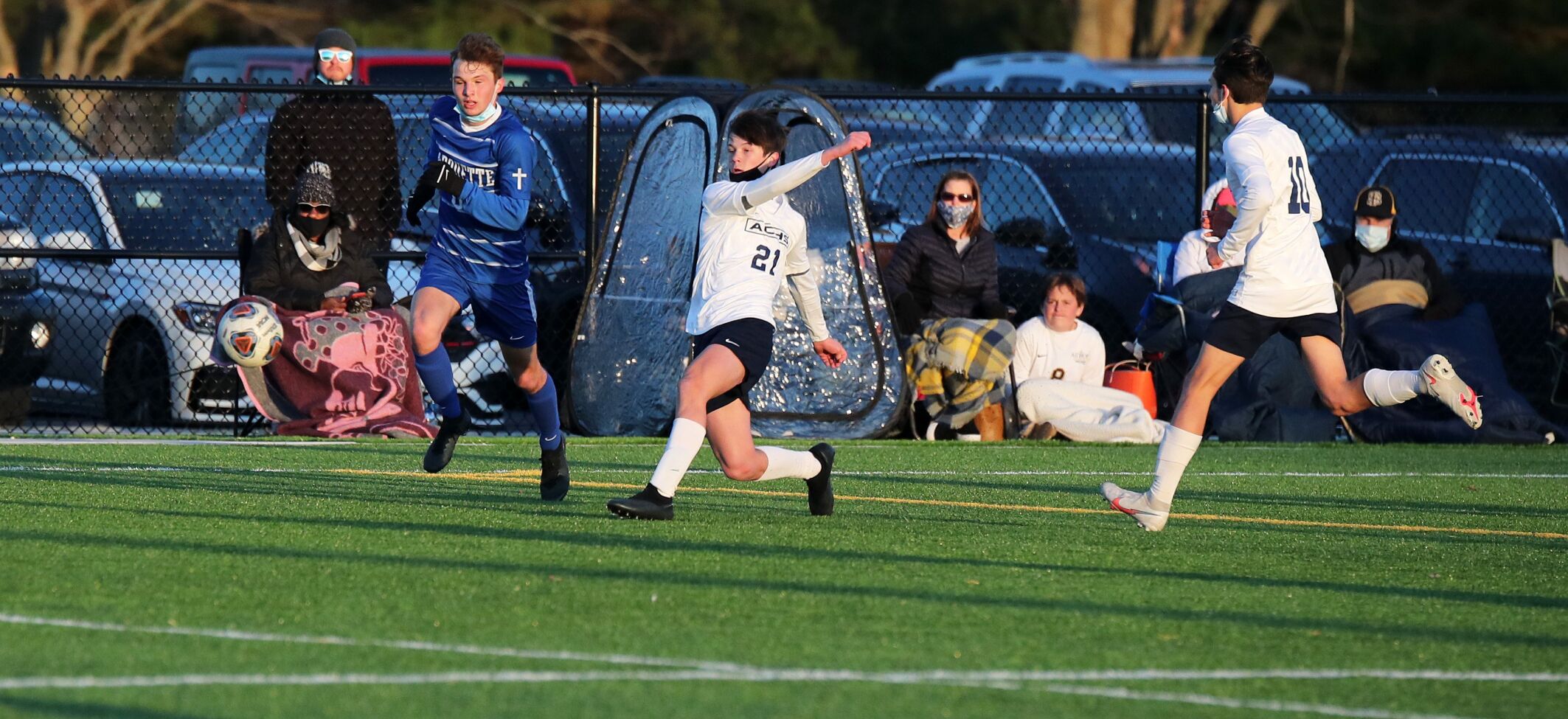 Alton Marquette vs. Althoff boys soccer
